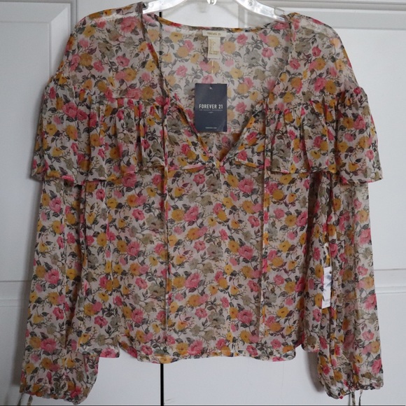 Floral top - Picture 1 of 4